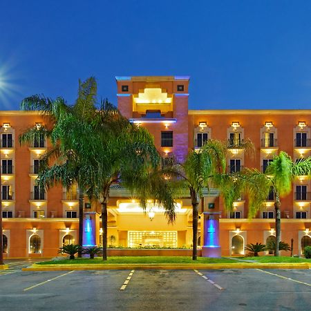 Holiday Inn Express Monterrey Galerias-San Jeronimo By Ihg Kültér fotó