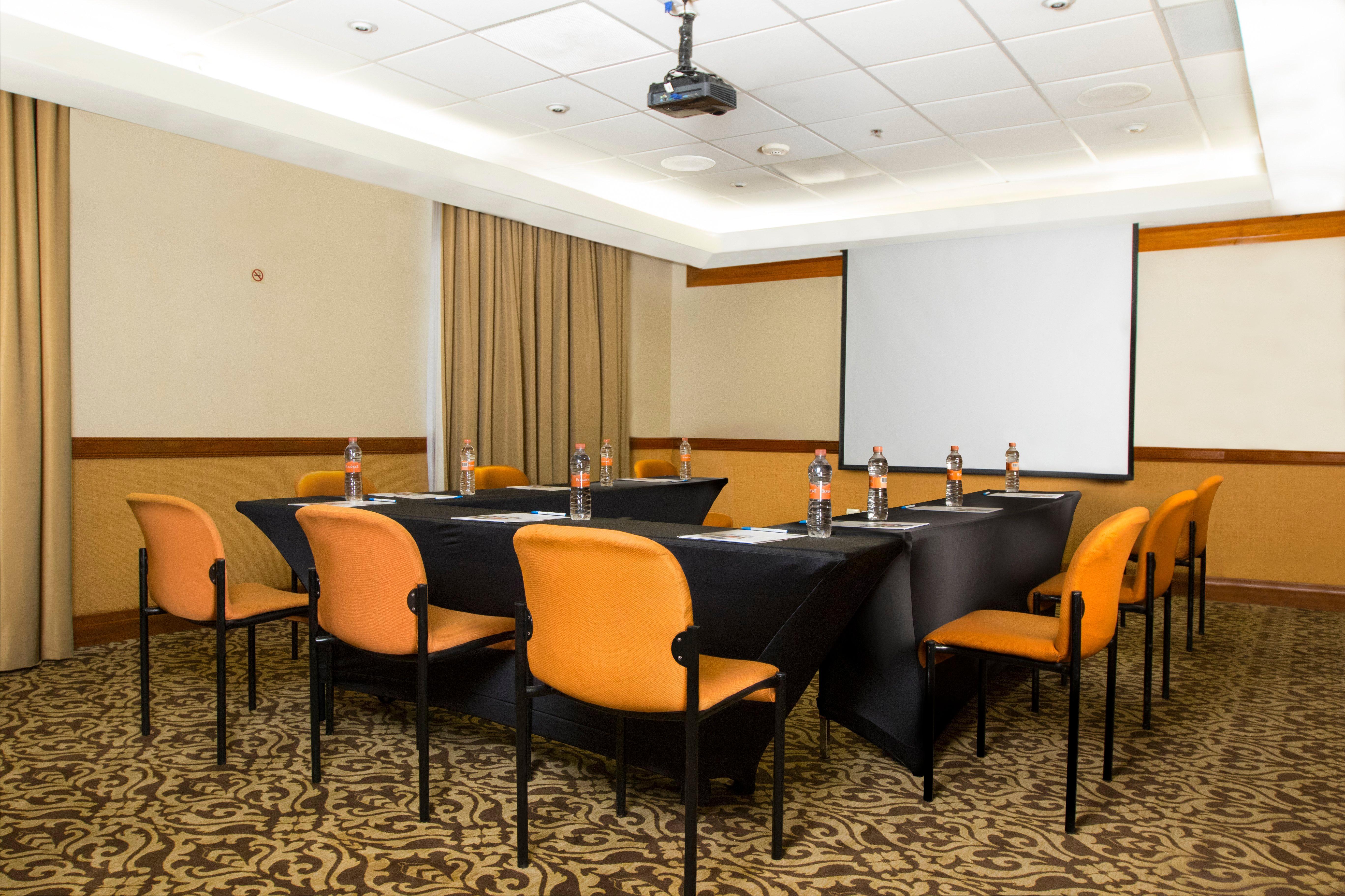 Holiday Inn Express Monterrey Galerias-San Jeronimo By Ihg Kültér fotó