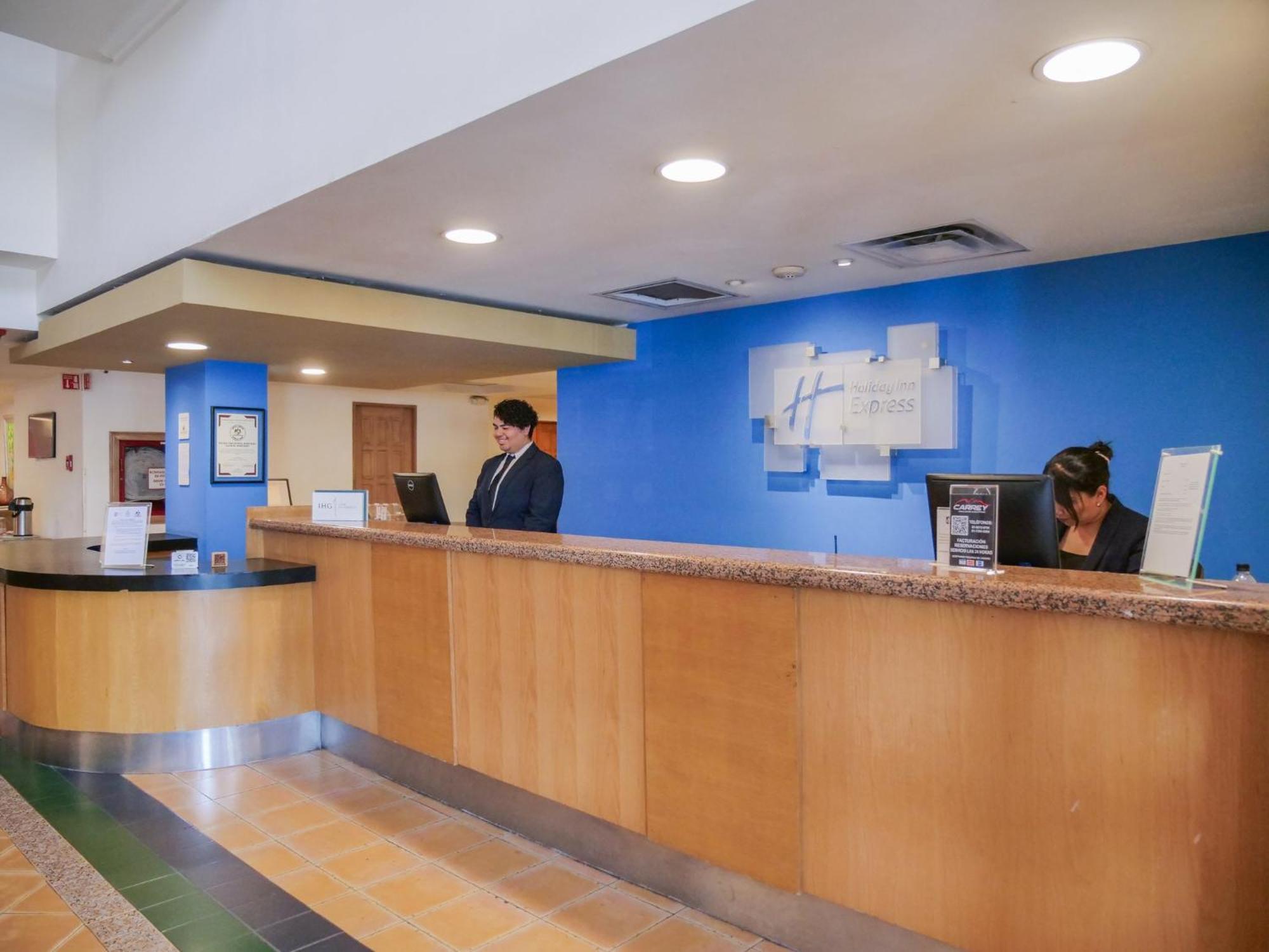 Holiday Inn Express Monterrey Galerias-San Jeronimo By Ihg Kültér fotó