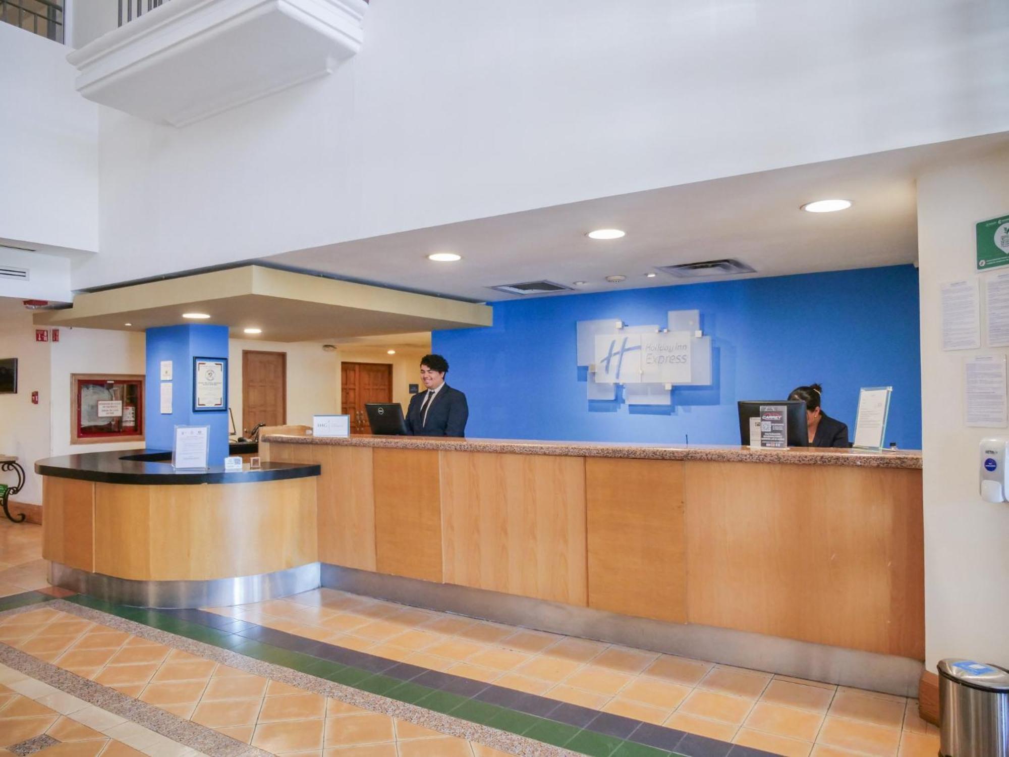 Holiday Inn Express Monterrey Galerias-San Jeronimo By Ihg Kültér fotó