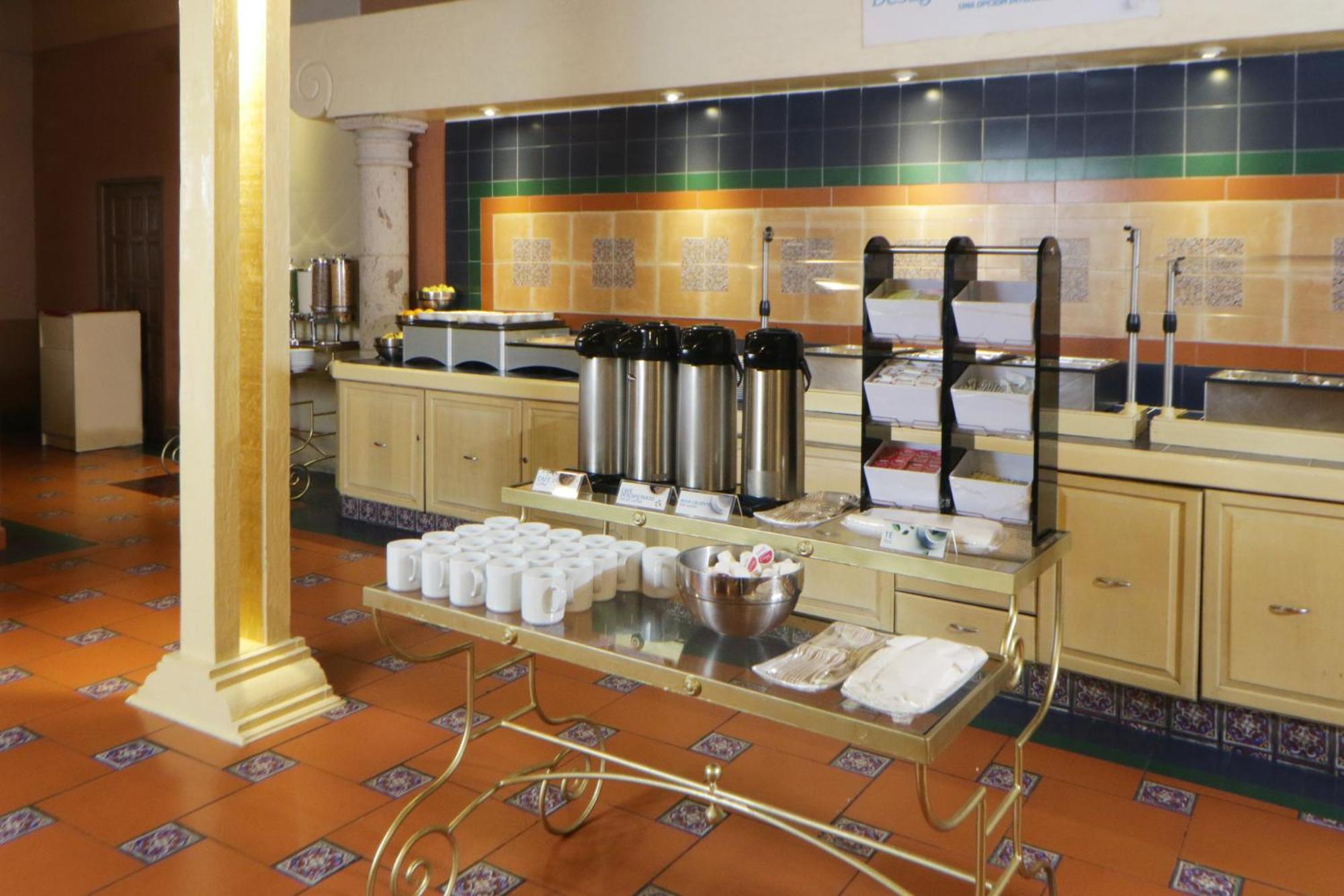 Holiday Inn Express Monterrey Galerias-San Jeronimo By Ihg Kültér fotó